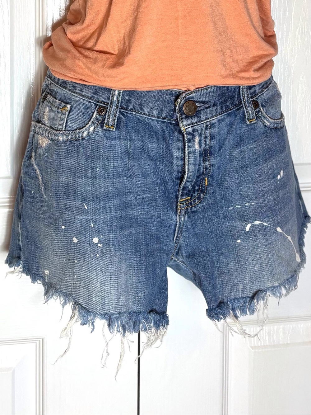 Abercrombie & Fitch Light Blue Distressed Denim Shorts size 10L